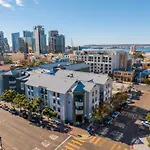 Little Italy Inn - Limited Service Apart Hotel