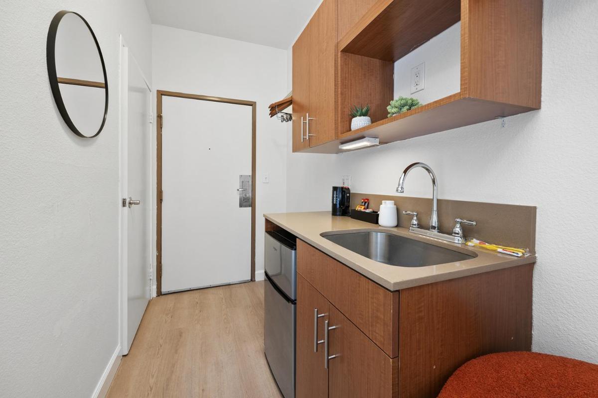 Little Italy - Limited Service Aparthotel 2*